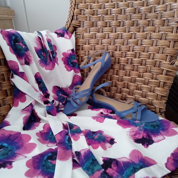 Talbots Sandal - Picture 3 of 4